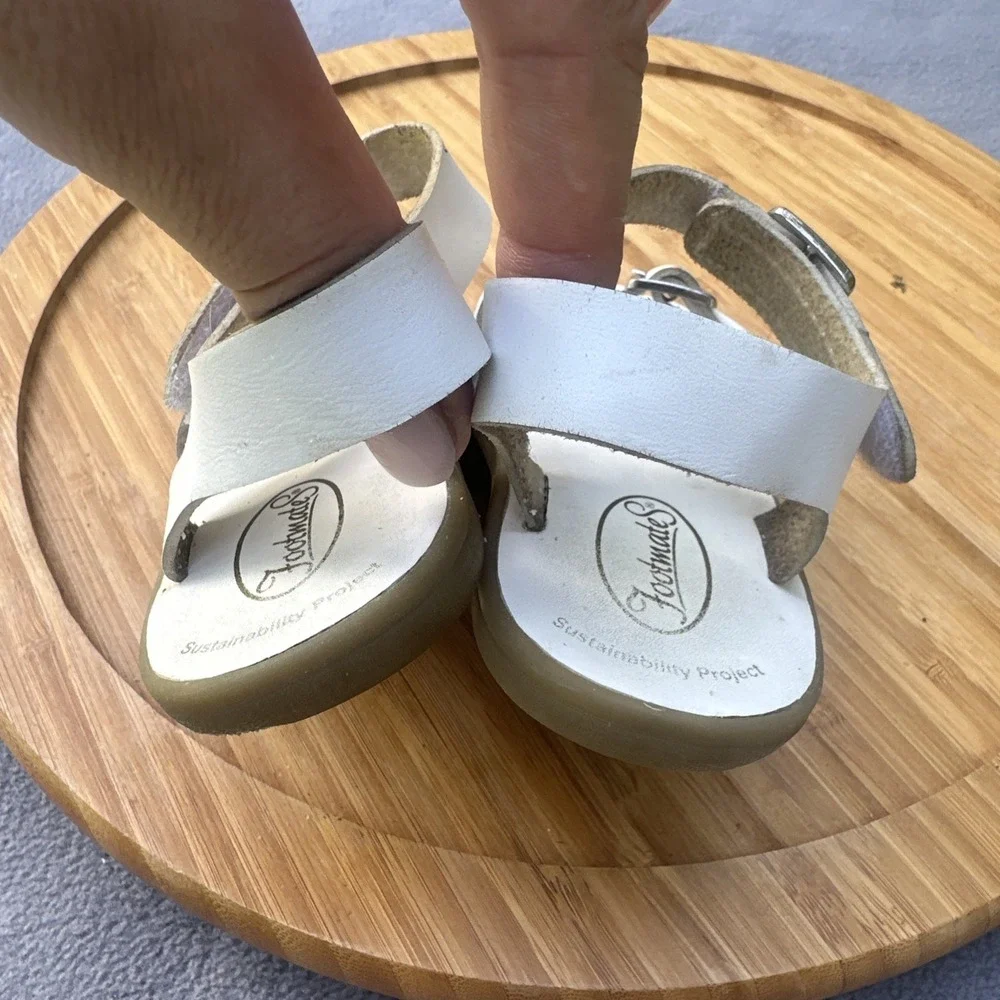 Footmates ECO-TIDE Leather Sandals Boys Size 9 White ES010 Adjustable Buckle